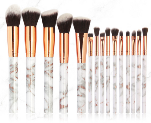 Set of 15 marbling makeup brushes