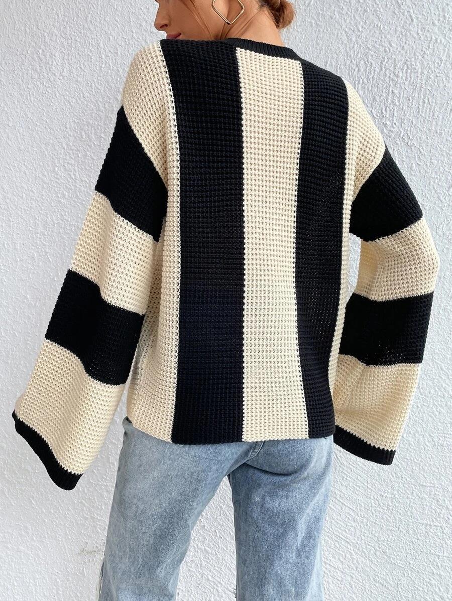 Women's Round Neck Striped Design Niche Knitted Sweater Top