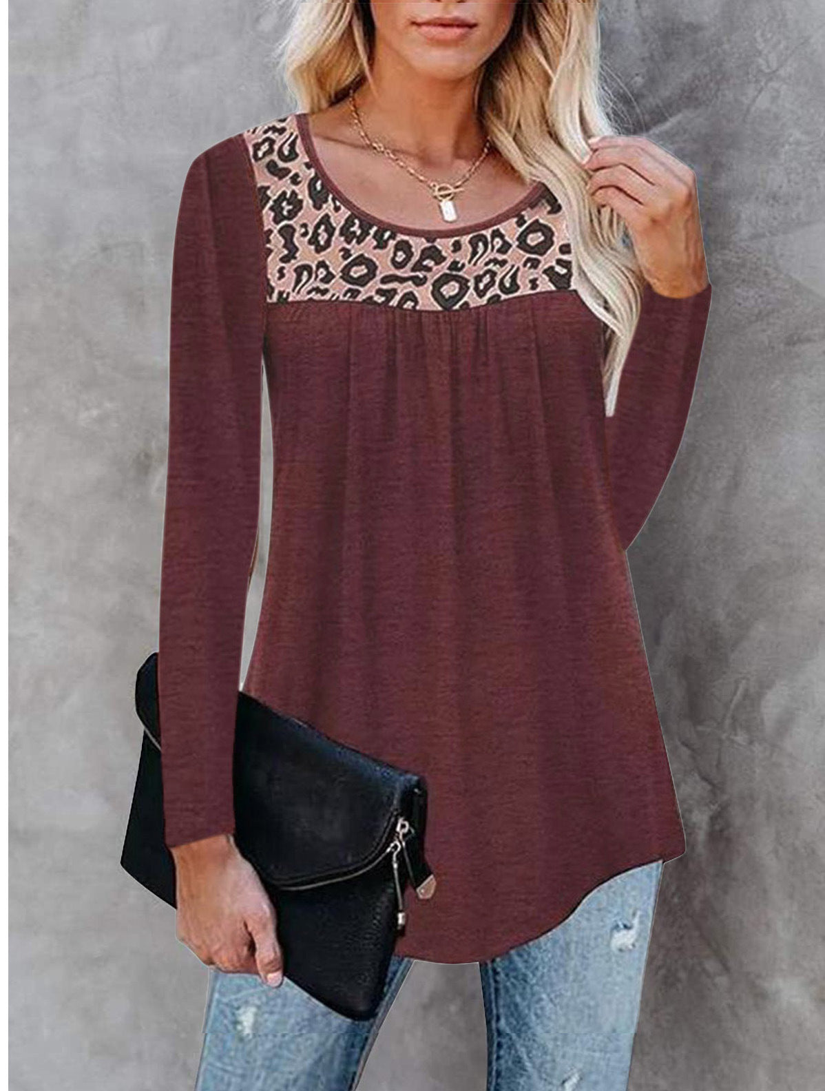 Women's Leopard Splicing Loose Round Neck Long Sleeve T-shirt