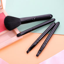 画像をギャラリービューアに読み込む, Set Of 4 Eye Smudge Lipstick Brush