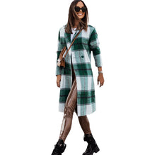 Laden Sie das Bild in den Galerie-Viewer, Printed Mid-length Plaid Wool Coat Women