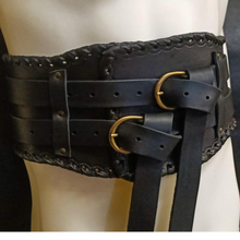 Carica l&#39;immagine nel visualizzatore di Gallery, Handmade Armor Belt Medieval Steampunk Dress Up