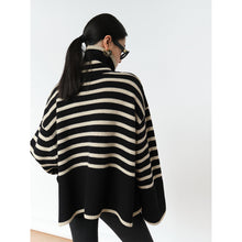 Cargar imagen en el visor de la galería, Women&#39;s Striped Loose Outer Knit Sweater Top